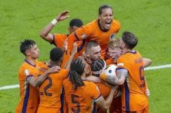 华体会首选平台-激动人心！欧预赛比赛双方实力相当，需要点球大战决胜负的简单介绍