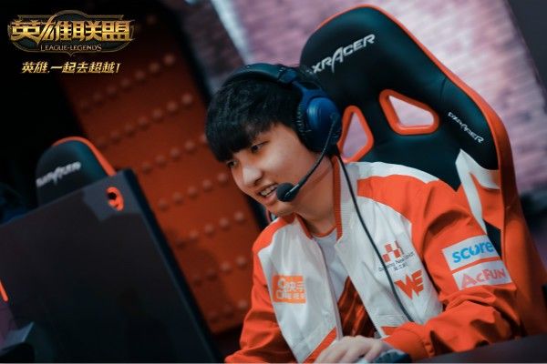 FLY绝杀100T,Deft线上压制力十足激烈交锋成都决赛之夜,让粉丝疯狂欢呼的简单介绍 FLY绝杀100T,Deft线上压制力十足激烈交锋成都决赛之夜,让粉丝疯狂欢呼的简单介绍