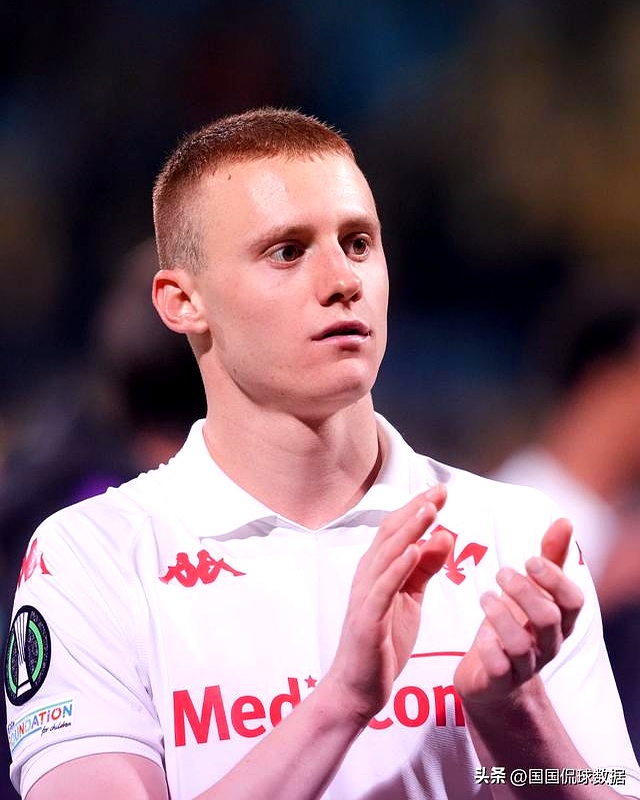 帕尔玛不敌佛罗伦萨,陷入保级危机的简单介绍 帕尔玛不敌佛罗伦萨,陷入保级危机的简单介绍