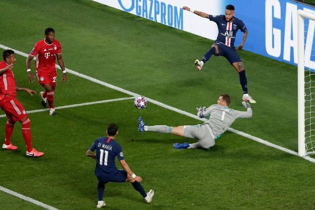 包含德国绝地反击拜仁，马尔基尼奥斯绝境逆转的词条